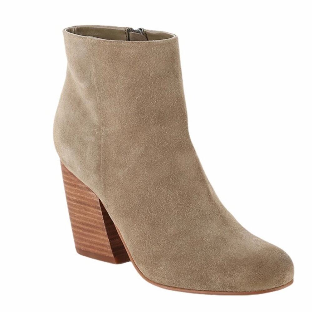 CROWN VINTAGE Suede Bootie Tashaa Ankle Boot size 8.5 M